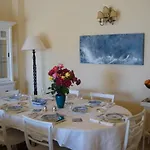 Dom wakacyjny Quinta Do Mar Mit Whirlpool By Interhome