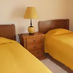 Quinta Do Mar Mit Whirlpool By Interhome Dom wakacyjny Azenhas do Mar