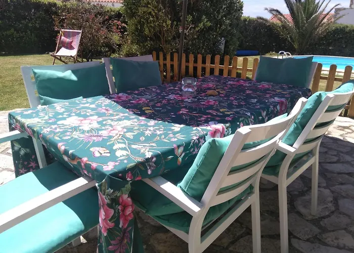 Quinta Do Mar Mit Whirlpool By Interhome